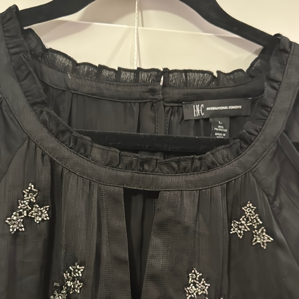 I.N.C. International Concepts Black Embroidered Women's Top Size L (USED) - Picture 2 of 7